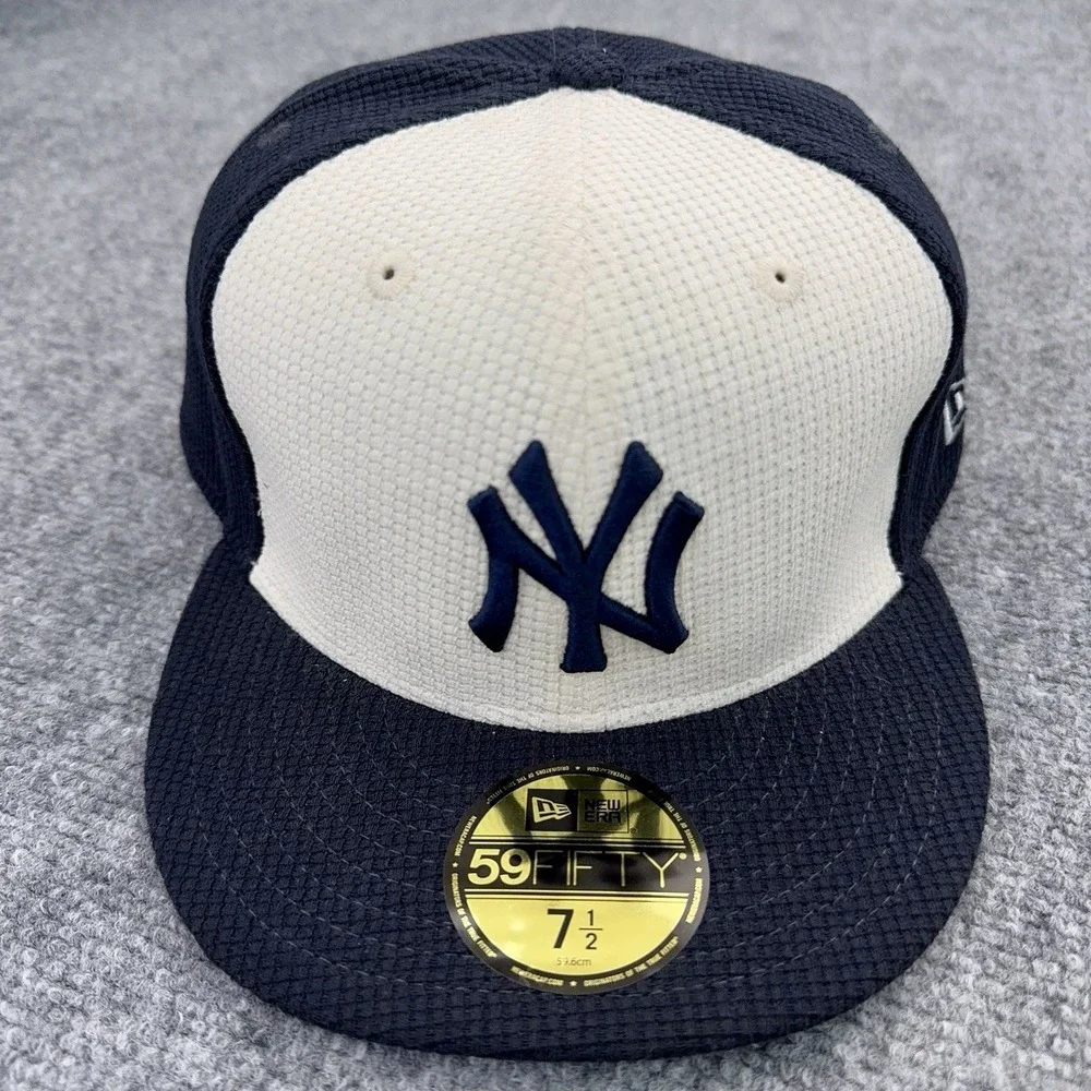 New York Yankees Hat New Era‎ 59FIFTY Fitted 7 1/2 Thermal Waffle Blue White Cap